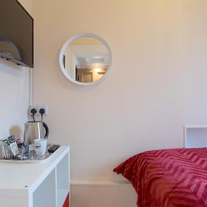 Single Room Shower